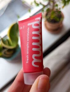 nuud anwendung|My Honest Nuud Deodorant Review: Does It Really。